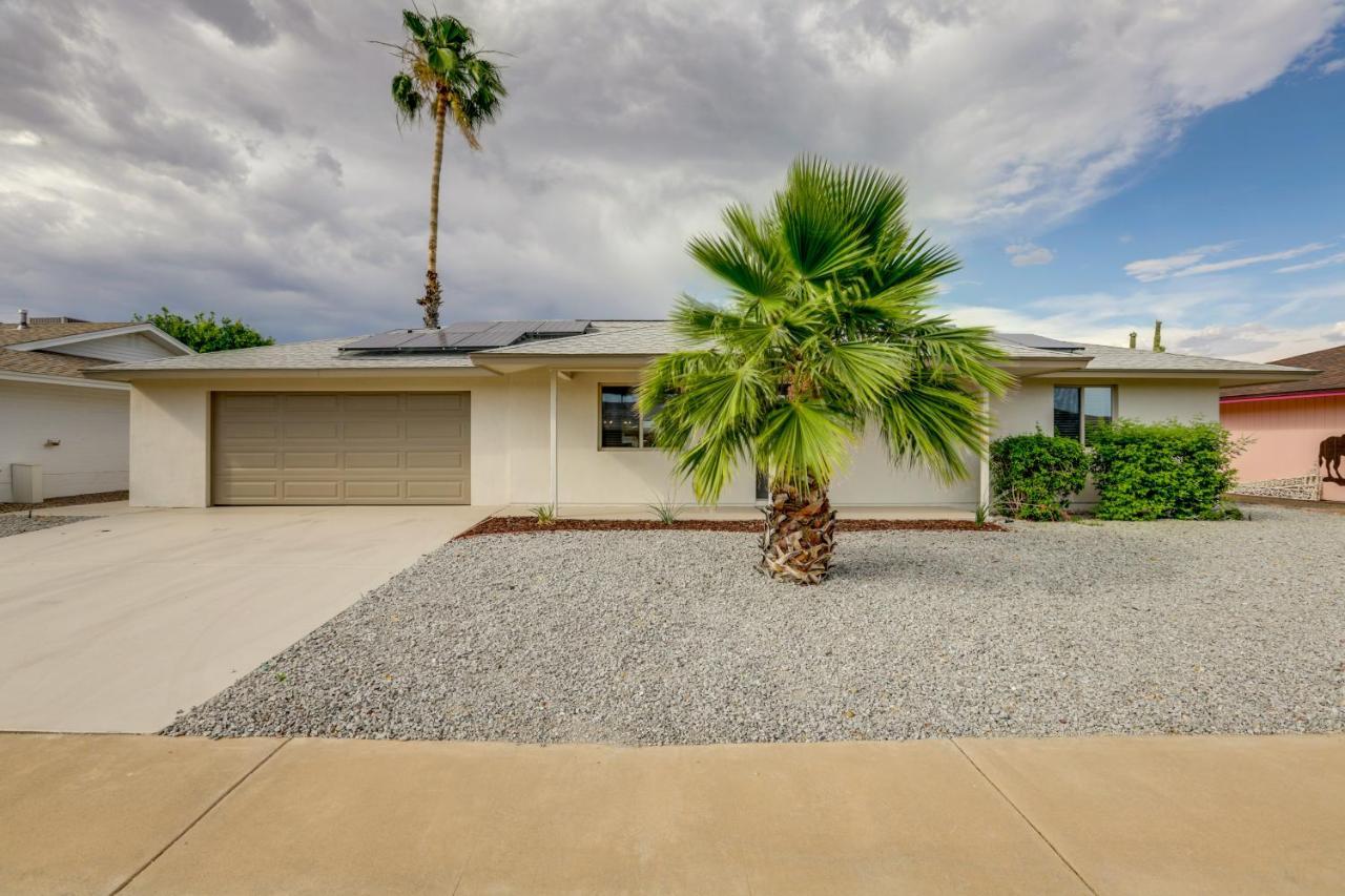Sun City Retreat With Patio Near Golfing And Hiking! Extérieur photo